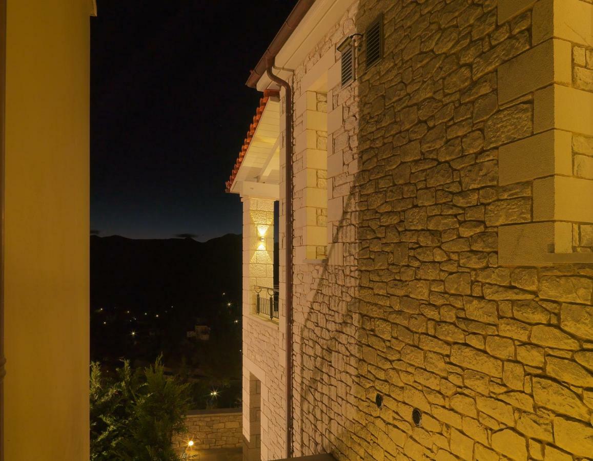 Hondos Classic Hotel & Spa Nestani Exterior photo